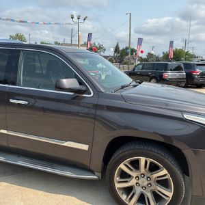 صورة مصغرة 13 لـ 2015 Cadillac ESCALADE LUXURY