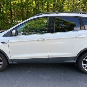 FORD ESCAPE SEL - 4