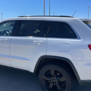 JEEP GRAND CHEROKEE LAREDO - 6
