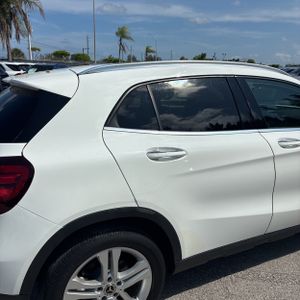 2020 Mercedes-BENZ GLA — фото 9