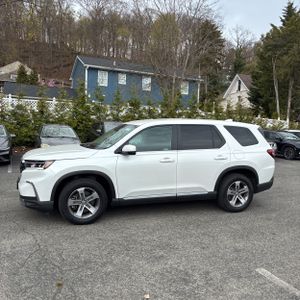 HONDA PILOT EX-L W/REAR CAPTAIN'S CHAIRS - 3