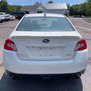 2017 Subaru WRX BASE — фото 7