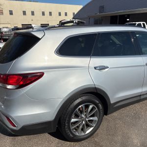 HYUNDAI SANTA FE SE - 9