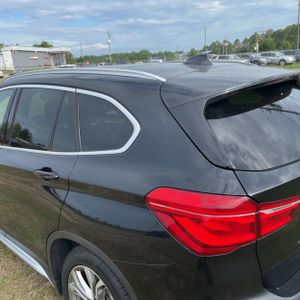 2017 BMW X1 XDRIVE28I — фото 6