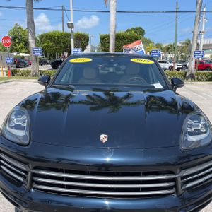 2019 Porsche CAYENNE BASE 缩略图 15