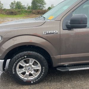 FORD F-150 XLT - 2