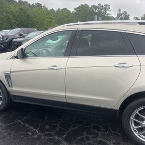 CADILLAC SRX PREMIUM COLLECTION - 4