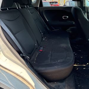 صورة مصغرة 32 لـ 2017 KIA SOUL BASE