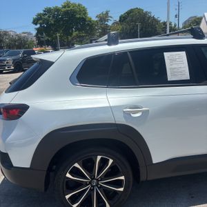 2025 Mazda CX-50 2.5 S PREMIUM PLUS — фото 9