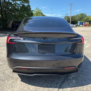 صورة 7 لـ 2025 Tesla MODEL 3 LONG RANGE