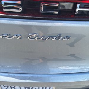 2021 Porsche MACAN TURBO 照片 23