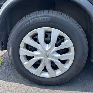 صورة مصغرة 19 لـ 2017 Nissan ROGUE S