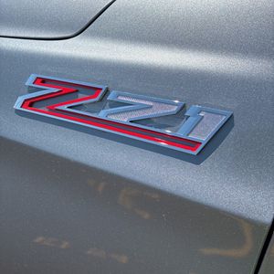 2025 Chevrolet TAHOE Z71 — миниатюра 23