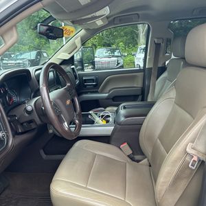 2015 Chevrolet SILVERADO 2500HD LTZ 照片 29