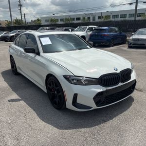 2025 BMW 330I 缩略图 12