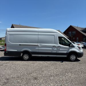 FORD TRANSIT 350 - 10