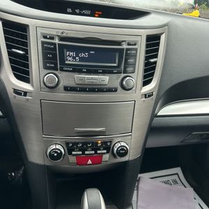 صورة مصغرة 36 لـ 2012 Subaru OUTBACK 2.5I PREMIUM