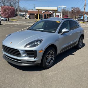 PORSCHE MACAN BASE - 1