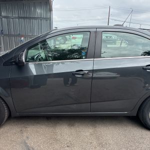 CHEVROLET SONIC LT AUTO - 4