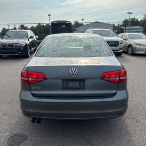 صورة 7 لـ 2015 Volkswagen JETTA S