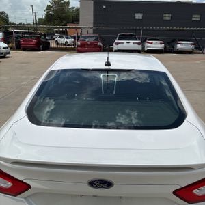 2015 FORD FUSION SE thumbnail 16
