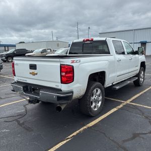CHEVROLET SILVERADO - 8
