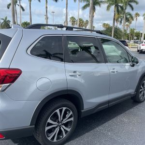 2019 Subaru FORESTER LIMITED 照片 9