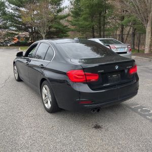 BMW 330I XDRIVE - 5