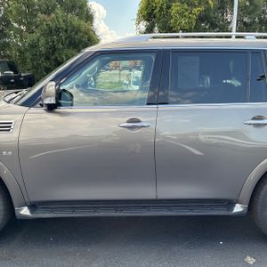 2019 Infiniti QX80 LUXE — фото 4