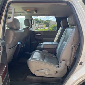 2012 Toyota SEQUOIA PLATINUM 照片 34