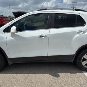 CHEVROLET TRAX LT - 4