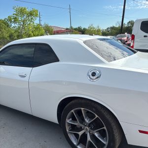 DODGE CHALLENGER GT - 5