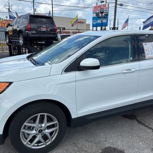 FORD EDGE SEL - 2