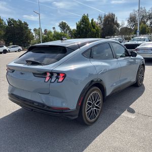 FORD MUSTANG MACH-E PREMIUM - 8