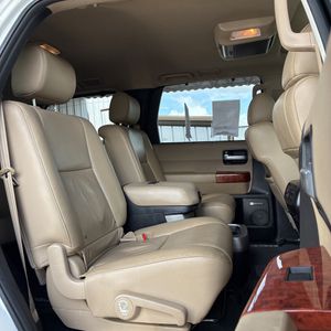 2021 Toyota SEQUOIA PLATINUM — миниатюра 33