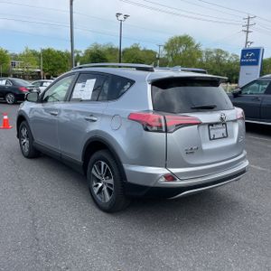 TOYOTA RAV4 - 5