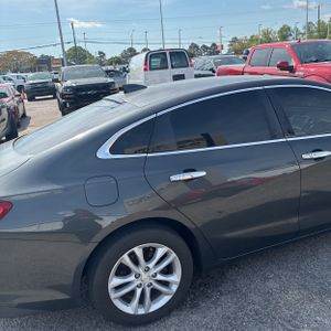 CHEVROLET MALIBU LT - 9