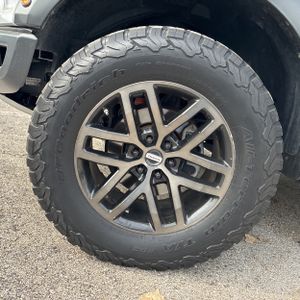 صورة 15 لـ 2019 FORD F-150 RAPTOR
