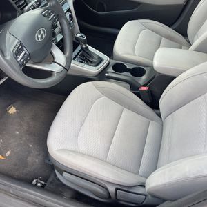 2019 Hyundai ELANTRA SEL thumbnail 54