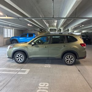 صورة 3 لـ 2020 Subaru FORESTER PREMIUM