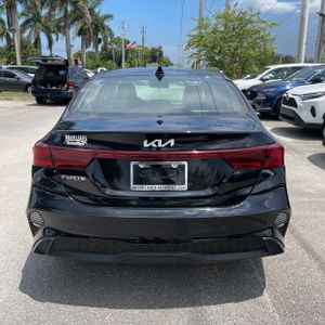 2024 KIA FORTE LXS 照片 7