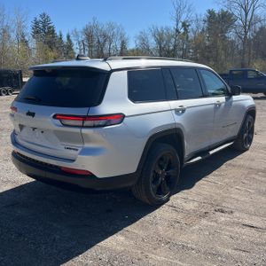 JEEP GRAND CHEROKEE L LIMITED - 8