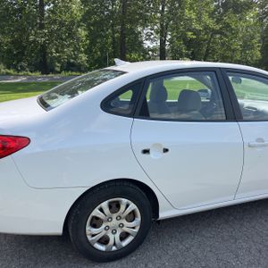 2010 Hyundai ELANTRA GLS — фото 9