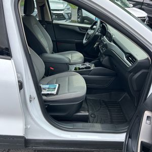 صورة مصغرة 33 لـ 2020 FORD ESCAPE S