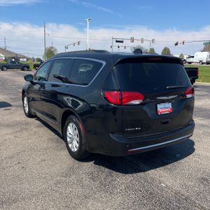 CHRYSLER PACIFICA TOURING-L - 5