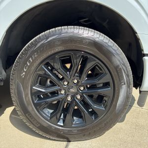 صورة مصغرة 20 لـ 2025 FORD F-150 XLT