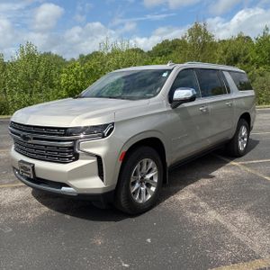 CHEVROLET SUBURBAN PREMIER - 1