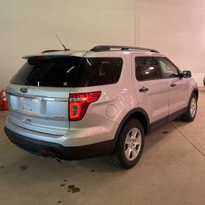 FORD EXPLORER BASE - 8