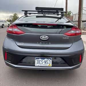 HYUNDAI IONIQ HYBRID SEL - 7