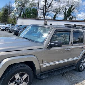JEEP COMMANDER BASE - 2